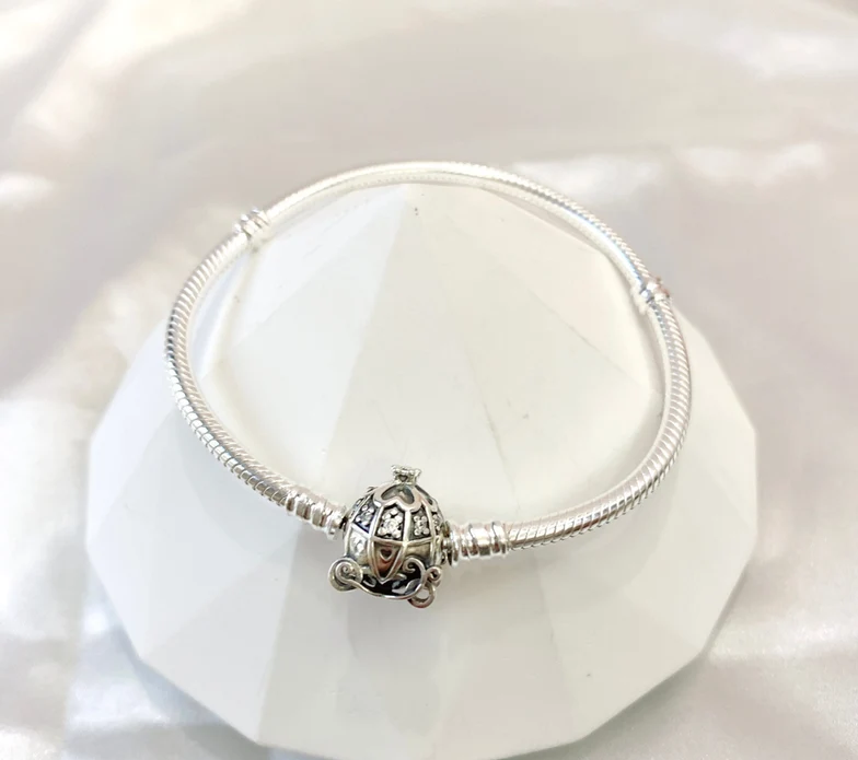 Pulseira Fecho Carruagem Cinderela