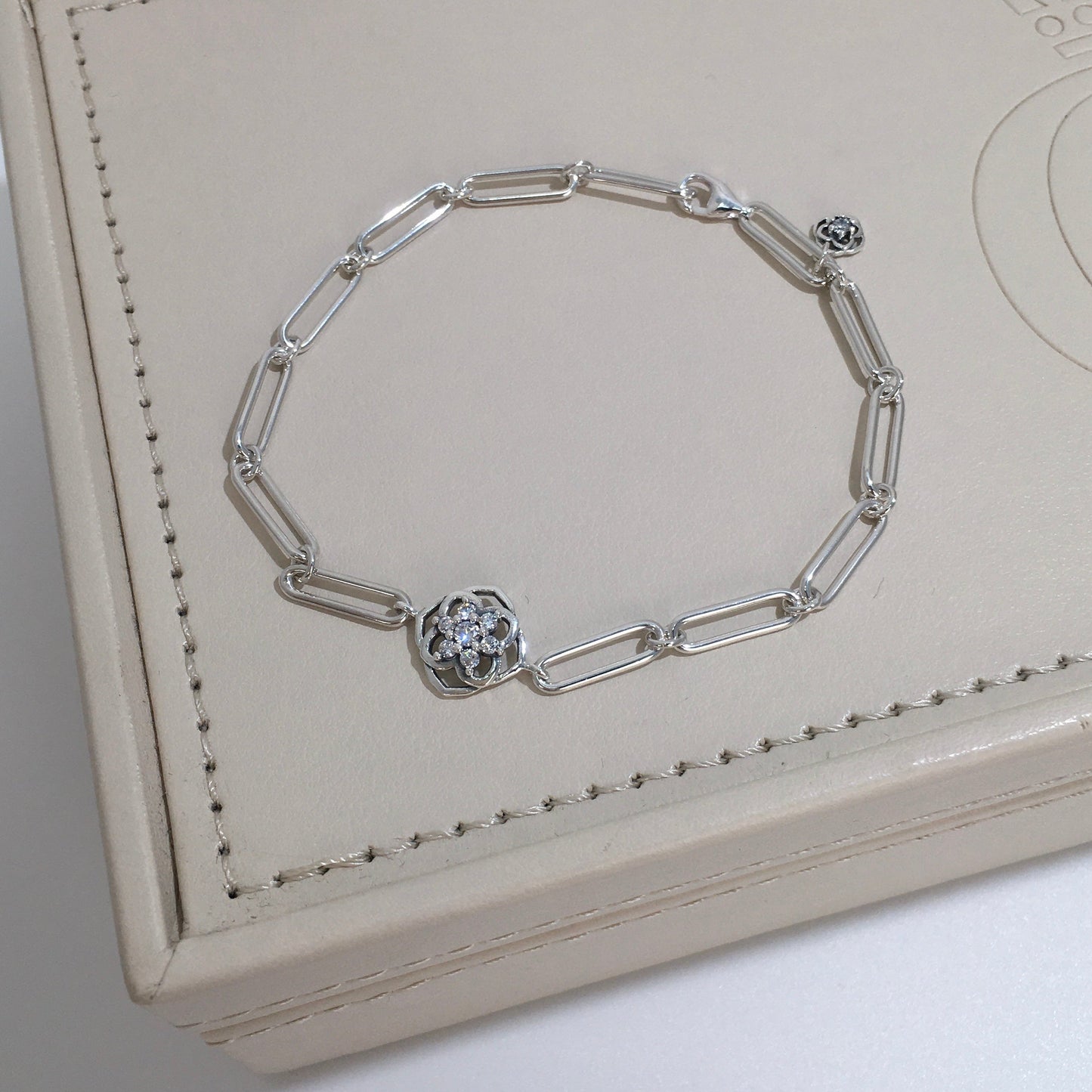 Pulseira Link Petalas de Rosa